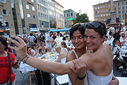 Diner en Blanc auf dem Marienplatz am 16.07.2014 (©Foto: Martin Schmitz)